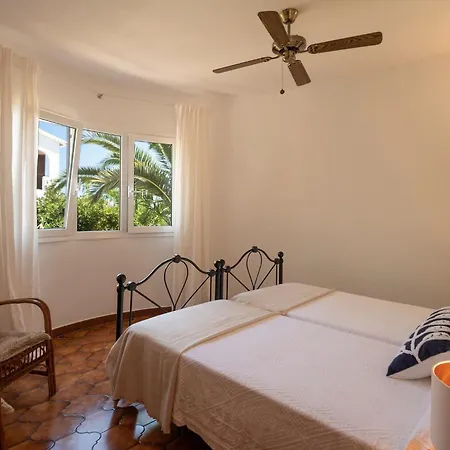 Margarita In Mit Pool Und Meerblick By Interhome Holiday home *