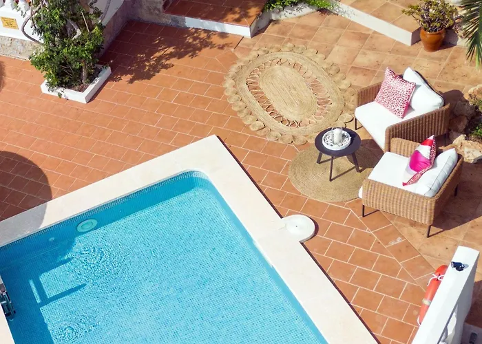 Margarita In Mit Pool Und Meerblick By Interhome *