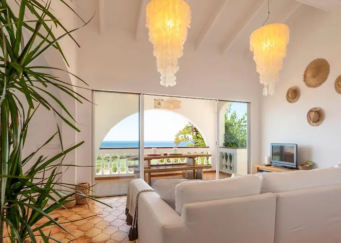 Margarita In Mit Pool Und Meerblick By Interhome