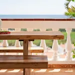 Dom wakacyjny Margarita In Mit Pool Und Meerblick By Interhome