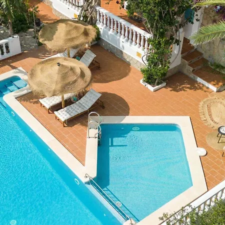 Margarita In Mit Pool Und Meerblick By Interhome *