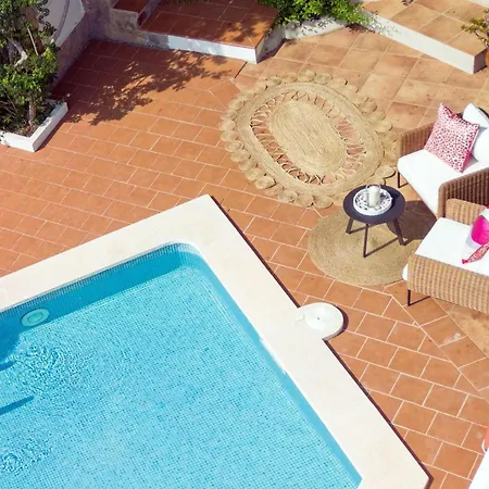 Margarita In Mit Pool Und Meerblick By Interhome *