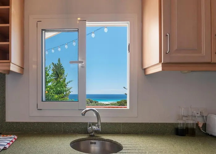 בית נופש Margarita In Mit Pool Und Meerblick By Interhome *